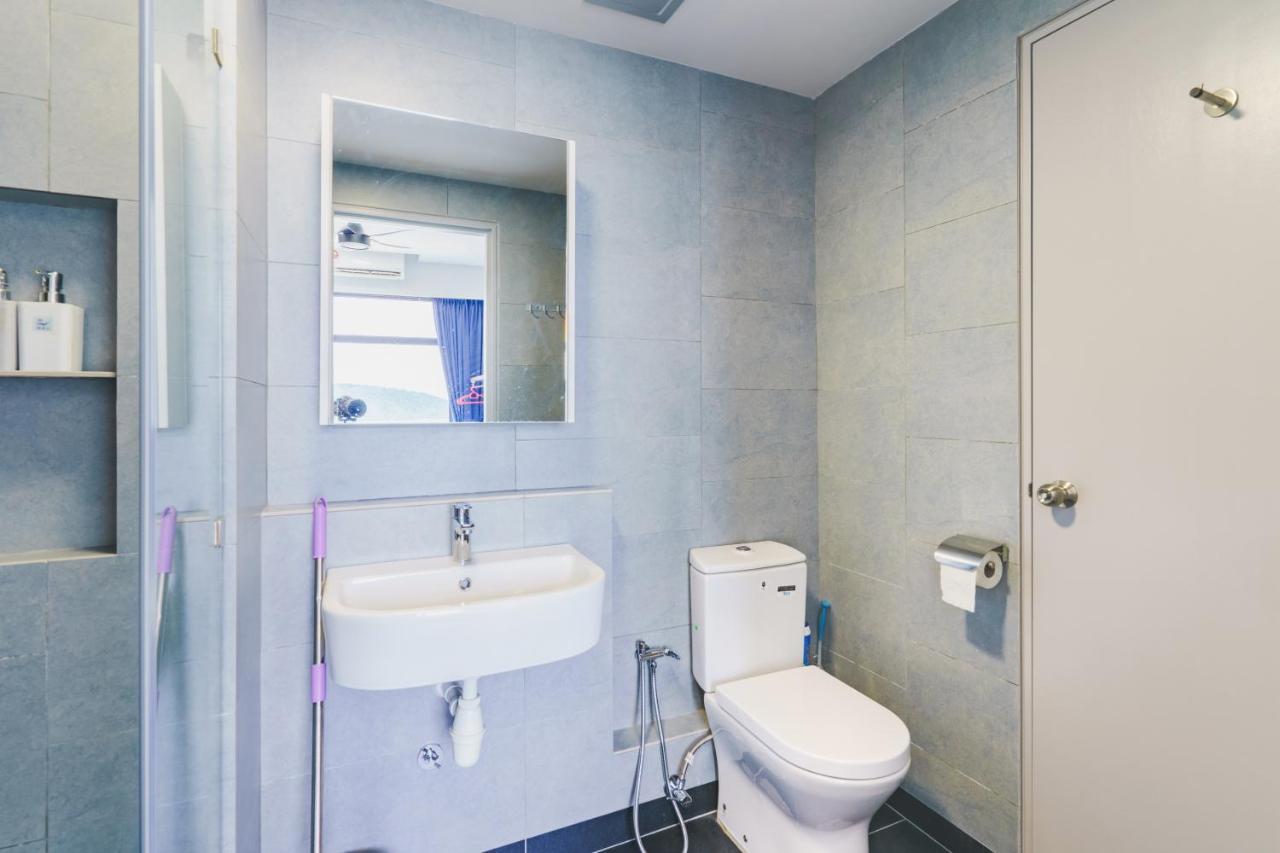 Full Seaview 2R1B Condo For 6Pax In Kota Kinabalu Exterior photo